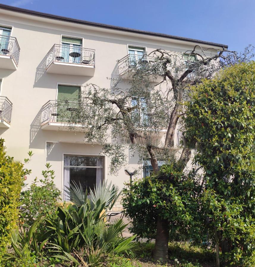 Hotel 2 Palme 托里德尔贝纳科 外观 照片